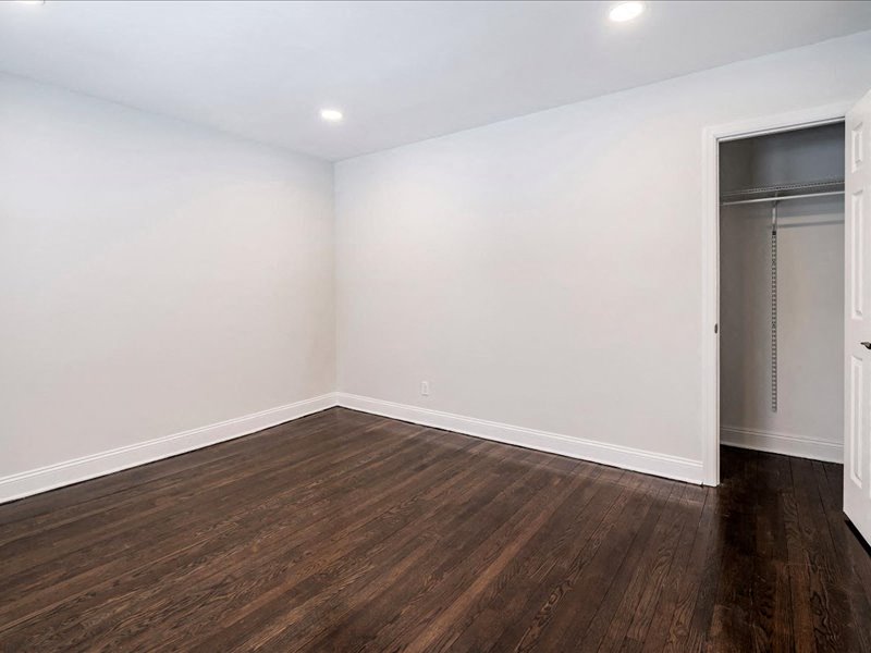 Gallery Photo 7